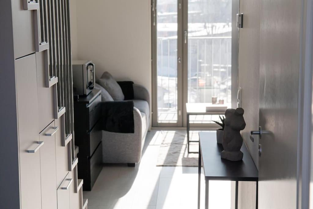 Cozy Penthouse Loft - Near The Airport Apartment Vantaa Exterior photo